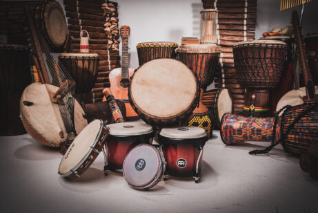 Perkusní nástroje z&nbsp;celého světa