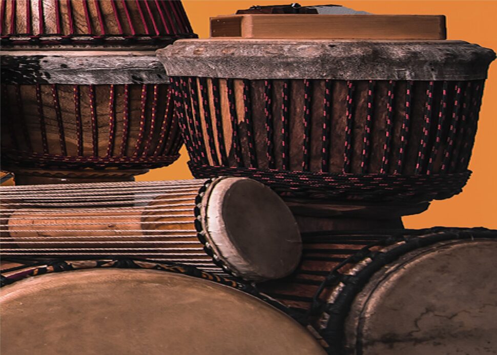 Djembe, dunduny, balafon, kora, mluvící buben