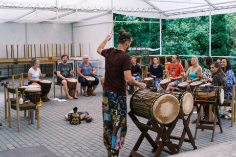 Workshop bubnování a&nbsp;afrického tance